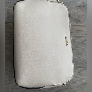 Aldo Crossbody bag